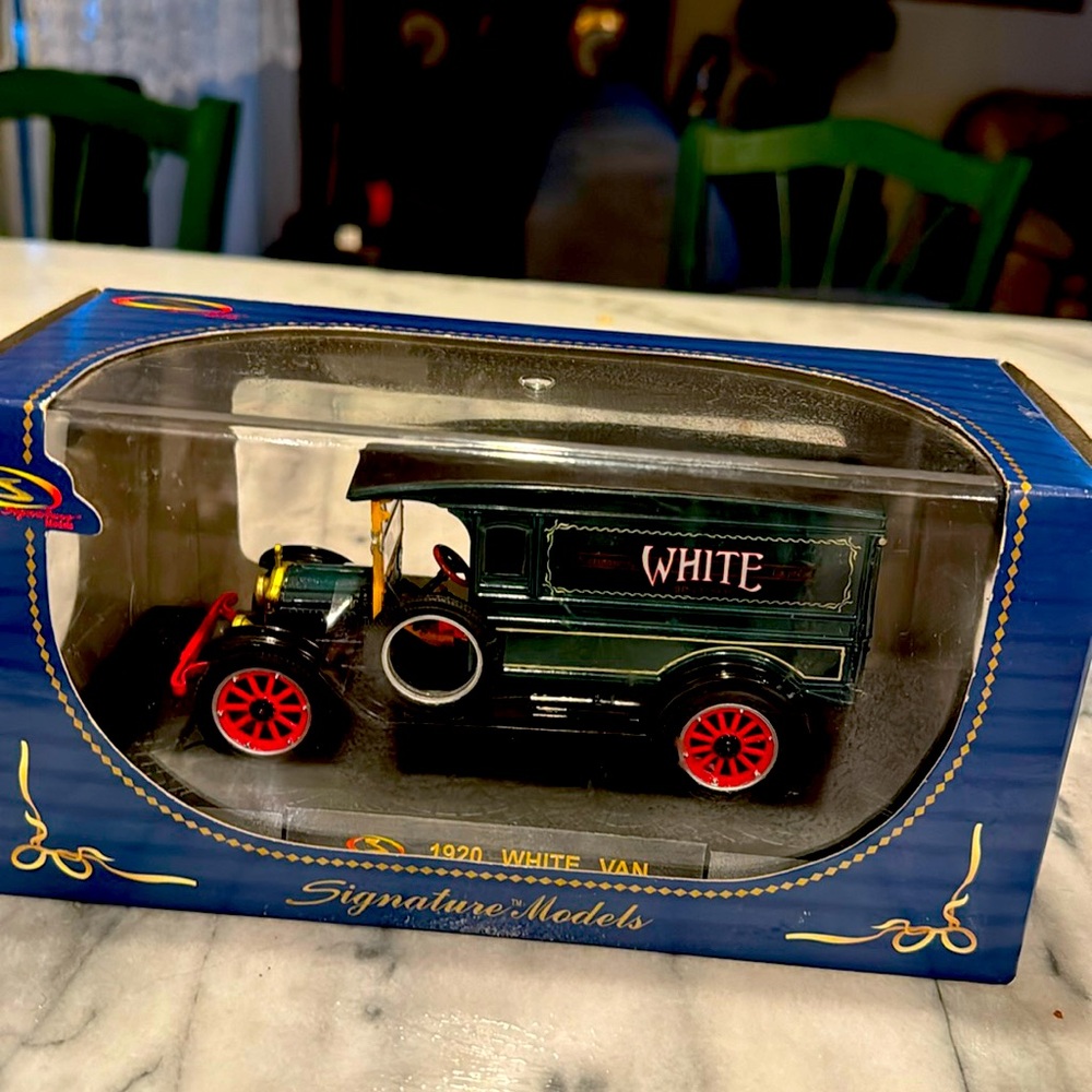 1920 "White Delivery Van"
